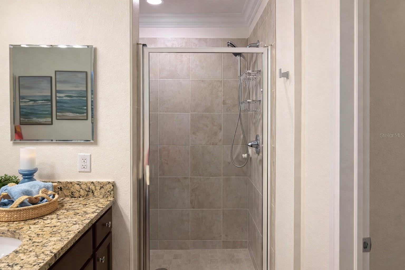 LAKEWOOD NATIONAL - Residential