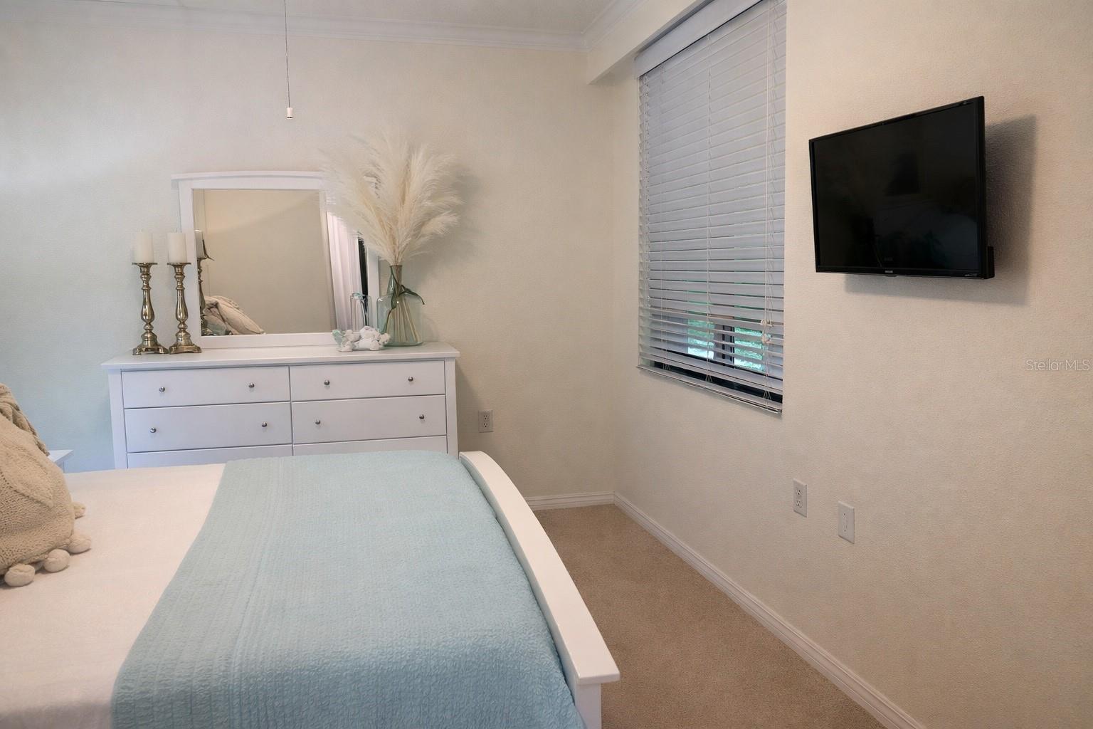 LAKEWOOD NATIONAL - Residential