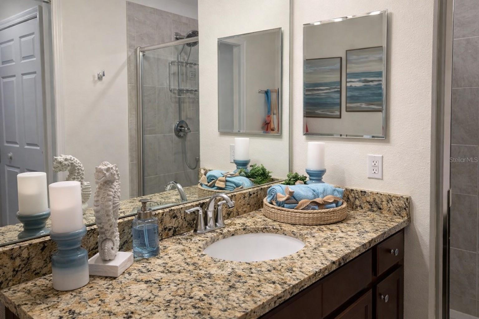 LAKEWOOD NATIONAL - Residential
