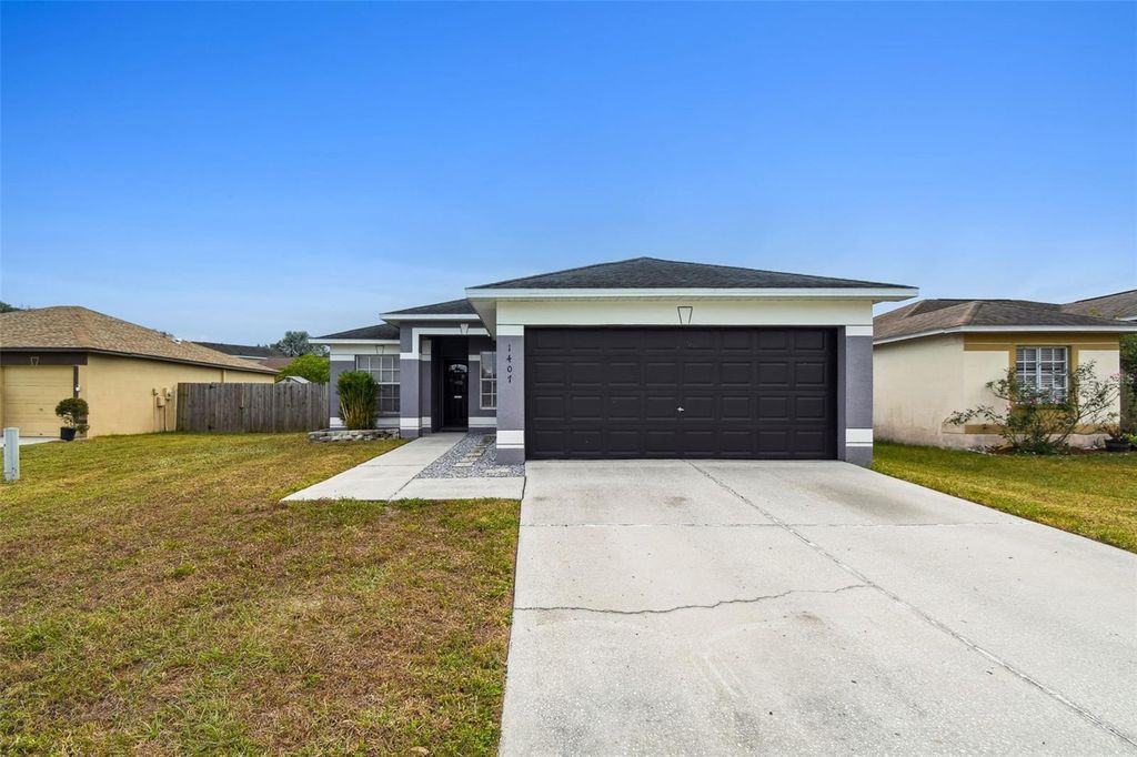 Photo of 1407 Oakford Court, Brandon, FL 33511 (MLS # A4671070)