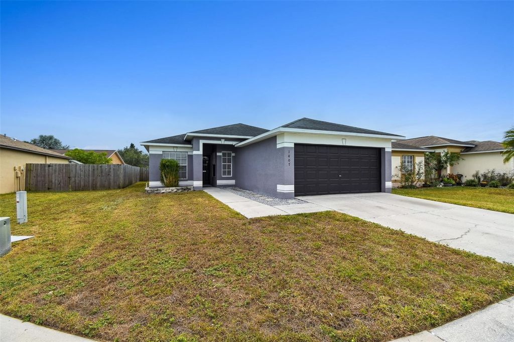 Photo of 1407 Oakford Court, Brandon, FL 33511 (MLS # A4671070)