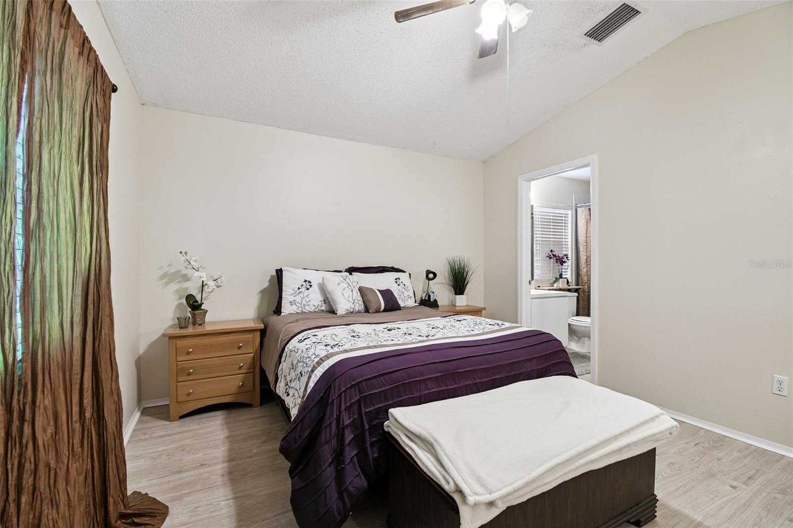 HEATHER LAKES UNIT XXI PH B - Residential