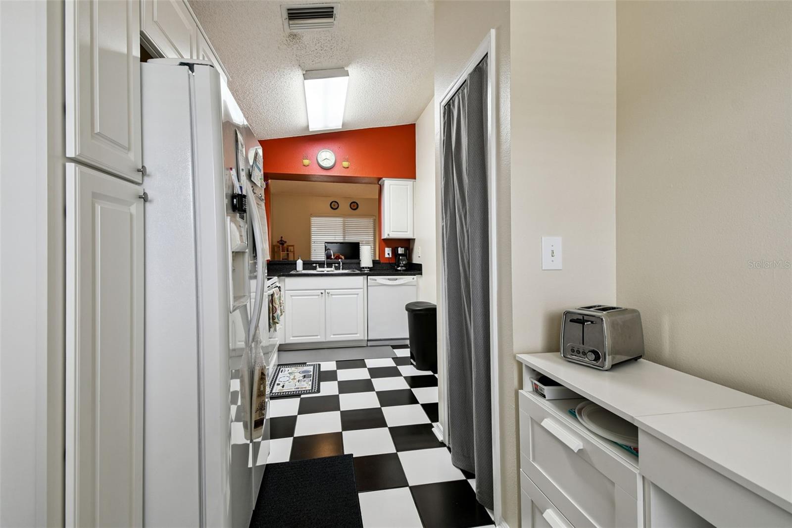 HEATHER LAKES UNIT XXI PH B - Residential