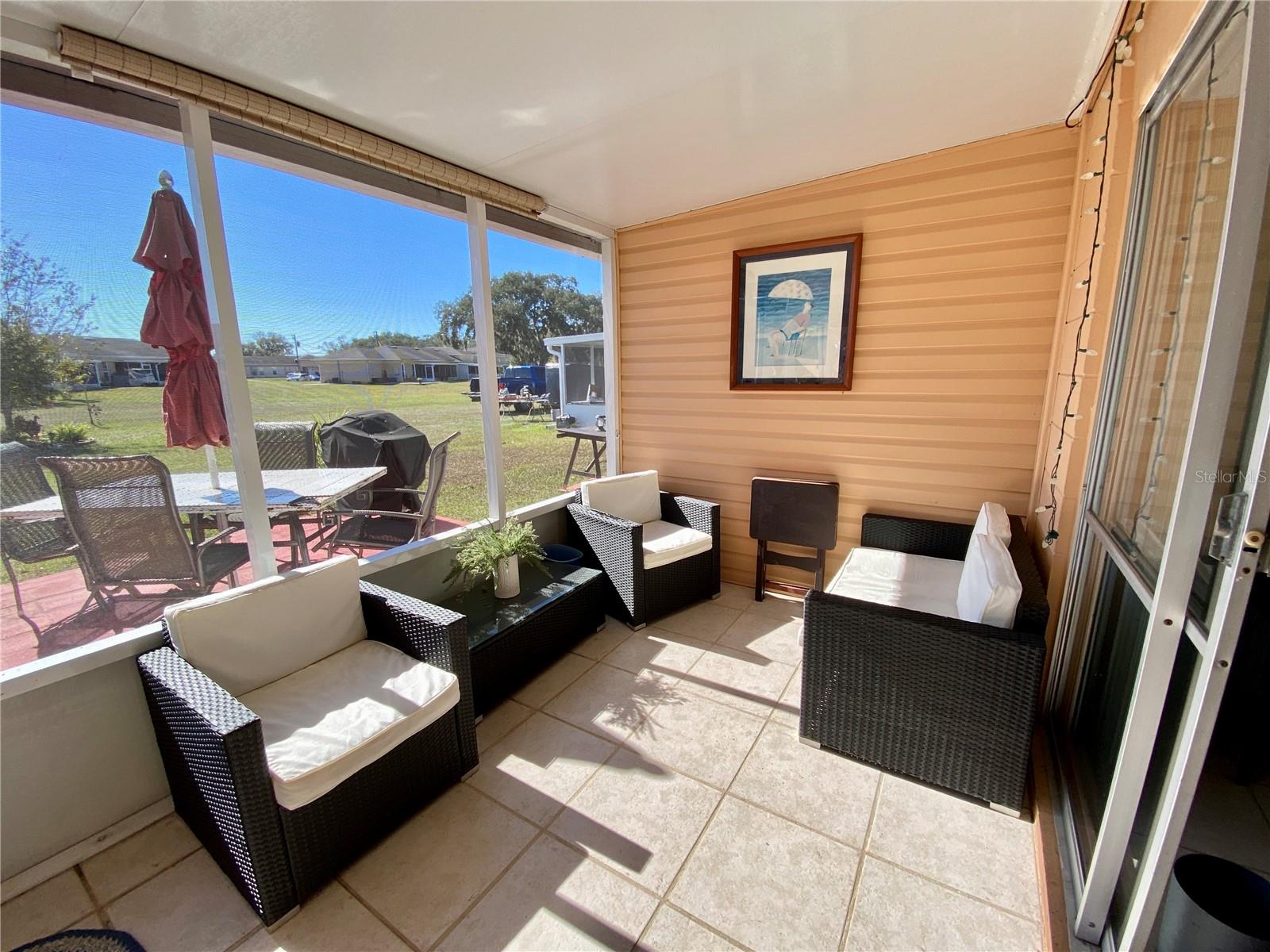 LAKESHORE CLUB - Residential