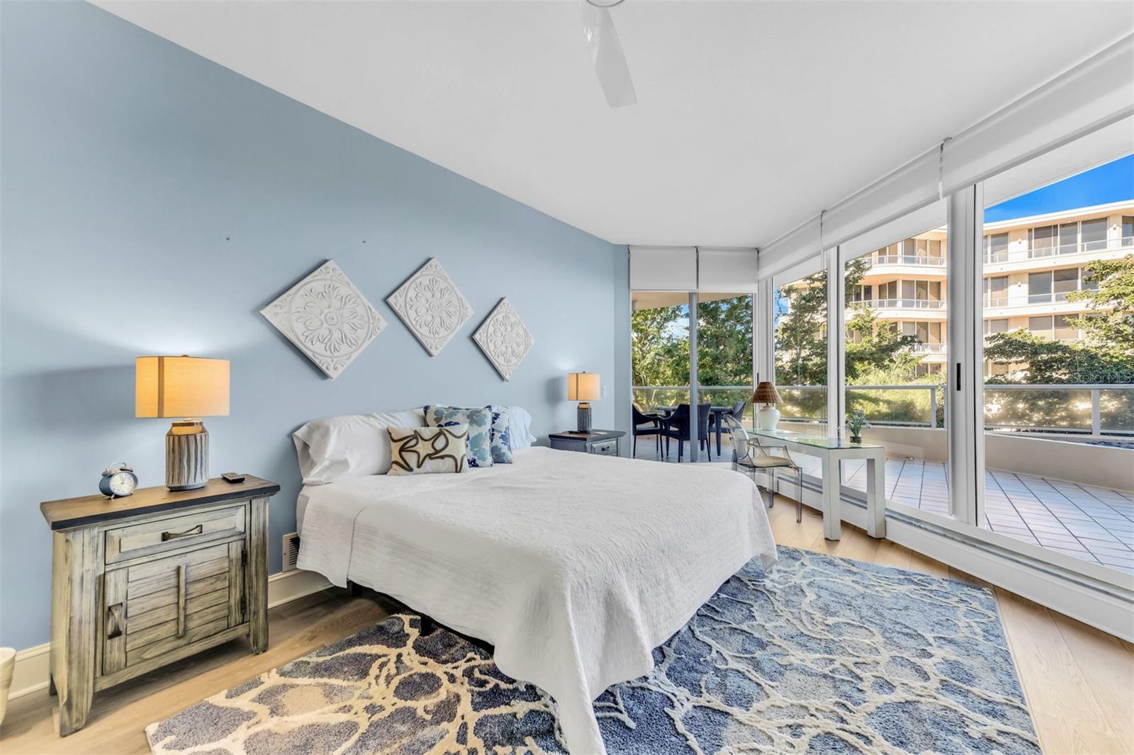 GRAND BAY 6 - Residential