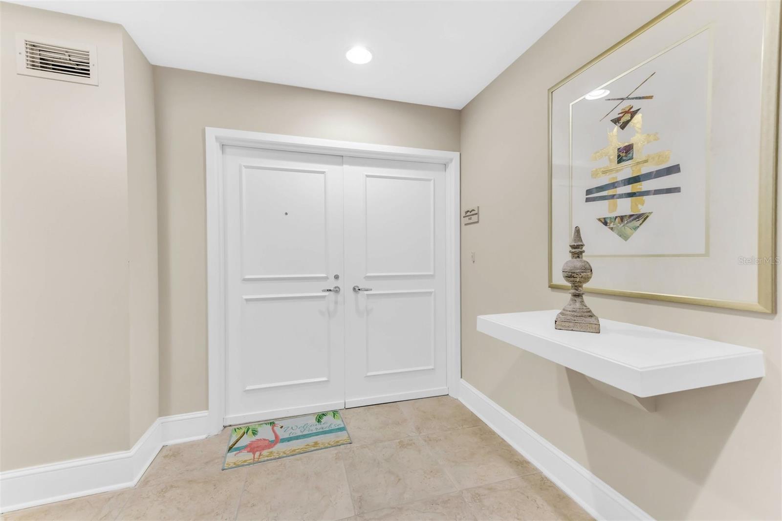 GRAND BAY 6 - Residential