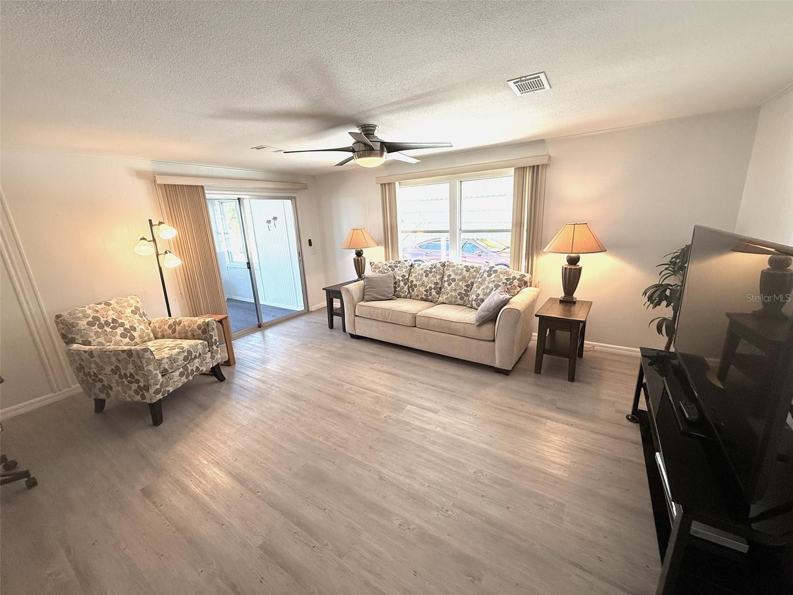 HARBOR ISLES II - Residential