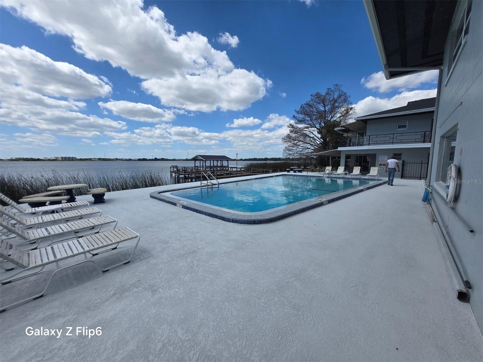 4328 EDGEWATER DRIVE C201