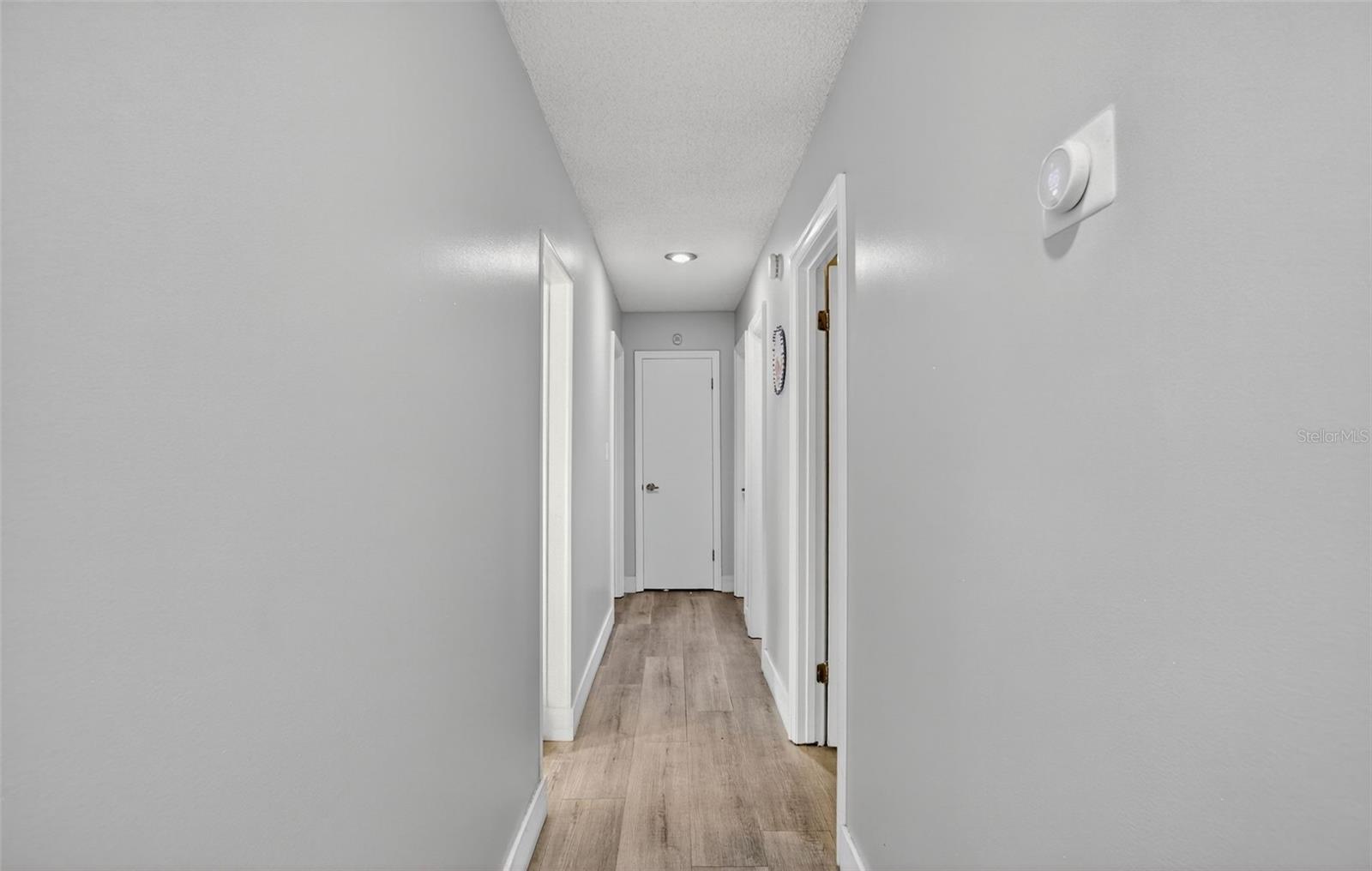 PARADISE POINT 3RD SEC REP OF BLK E - Residential