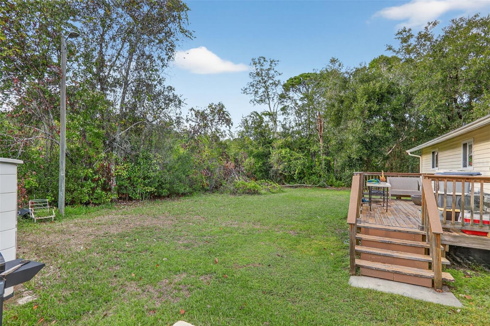 PARADISE POINT 3RD SEC REP OF BLK E - Residential