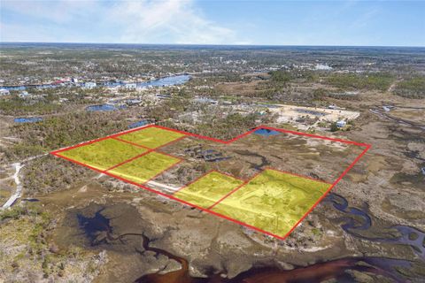 125 SW 284 AVENUE STEINHATCHEE FL 32359