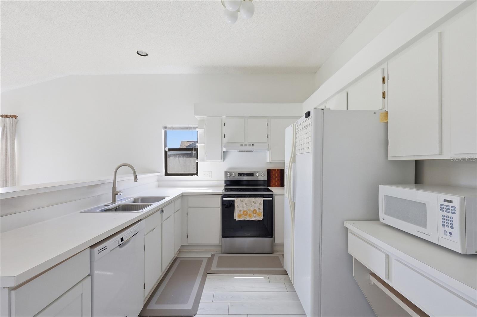 CYPRESS SPGS - Residential