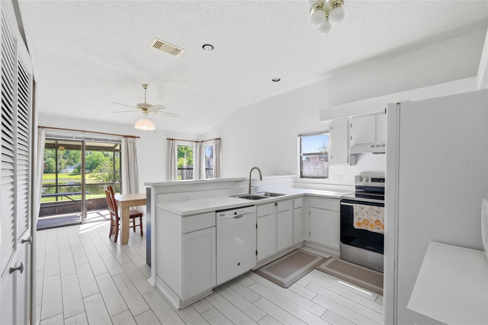 CYPRESS SPGS - Residential