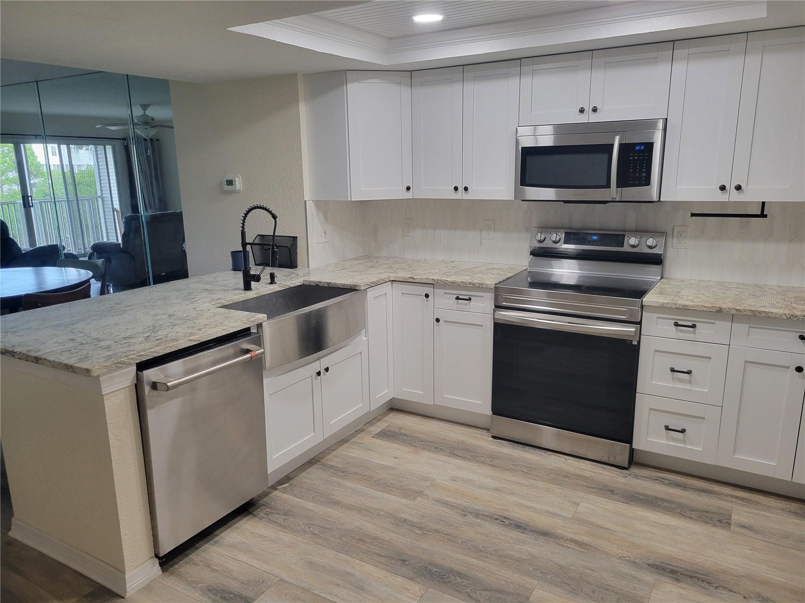 TARA CAY SOUND SOUTH II - Residential Lease