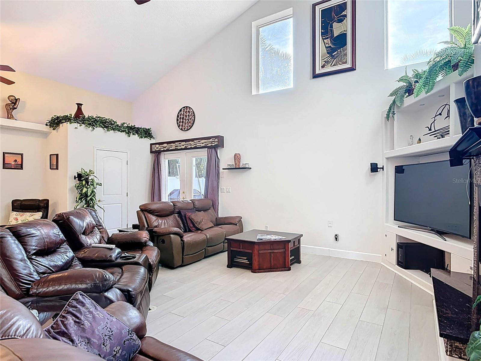 SILVER SANDS SEC A RESUB BLK 14 - Residential