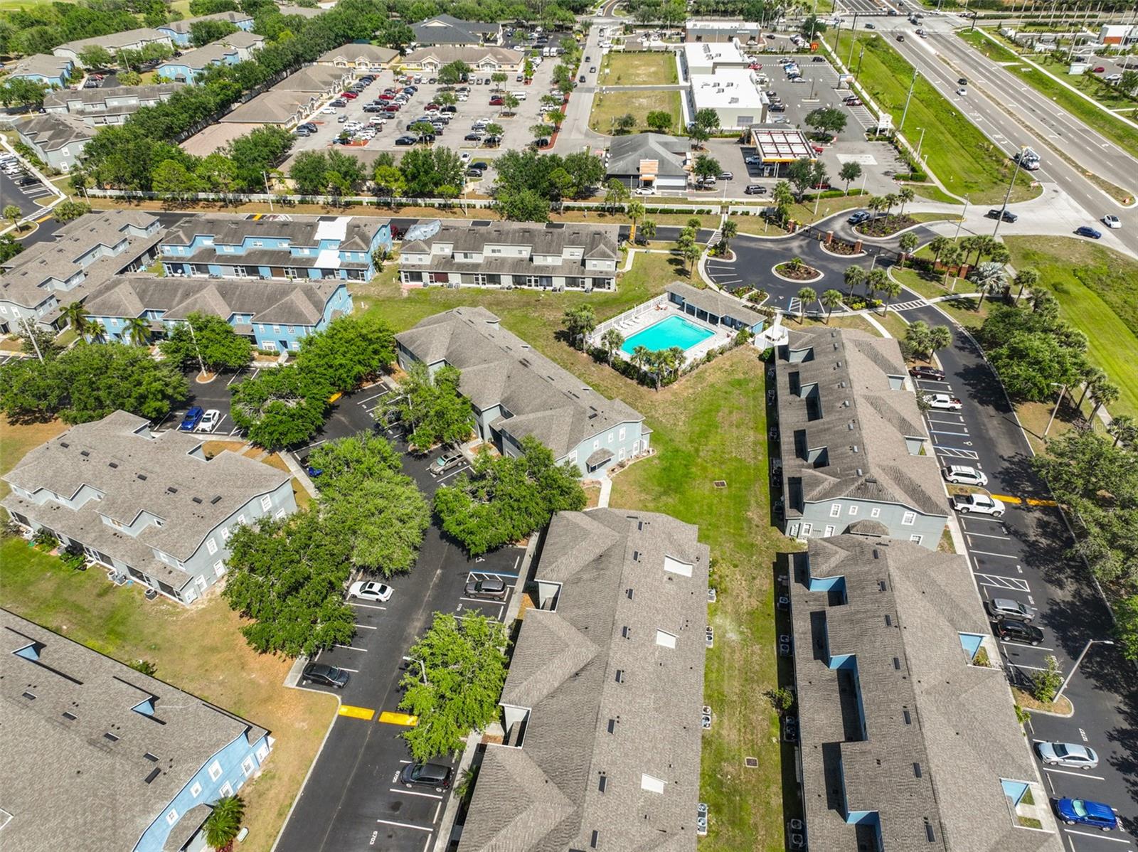 KINGS LAKE TWNHMS - Residential Lease