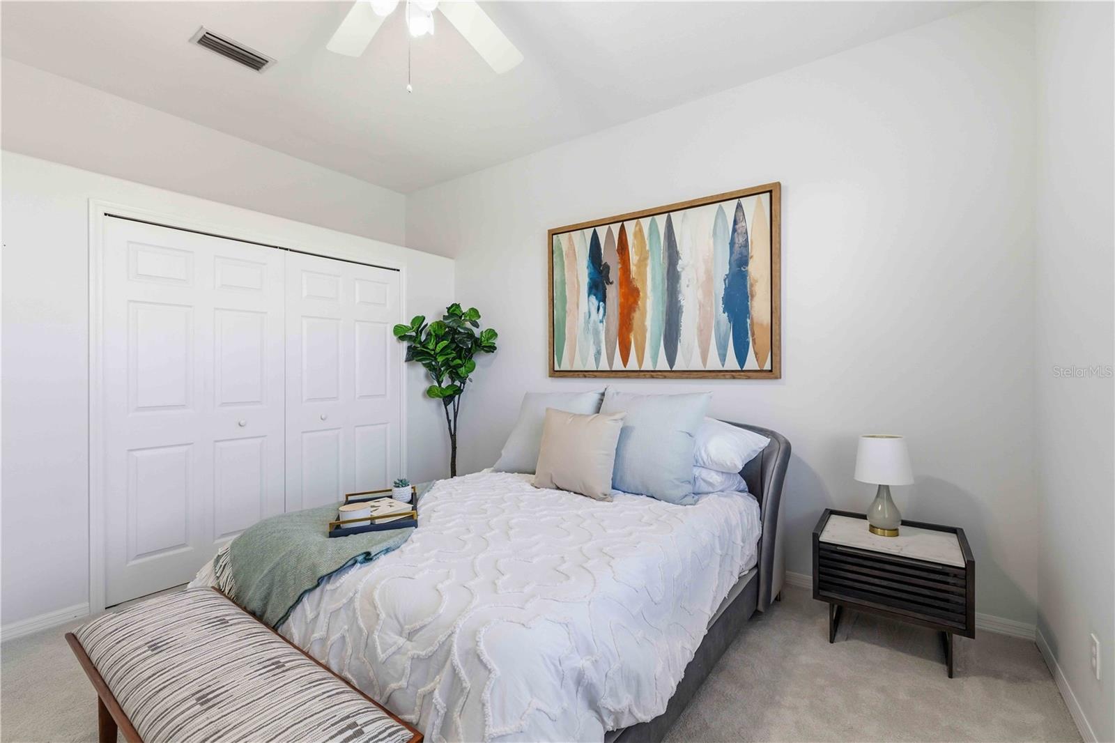 BARTON FARMS, LAUREL LAKES - Residential