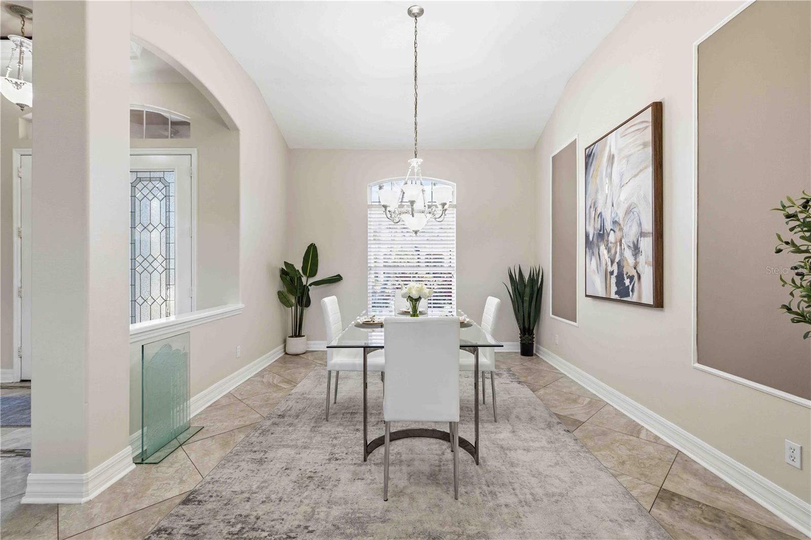 BARTON FARMS, LAUREL LAKES - Residential