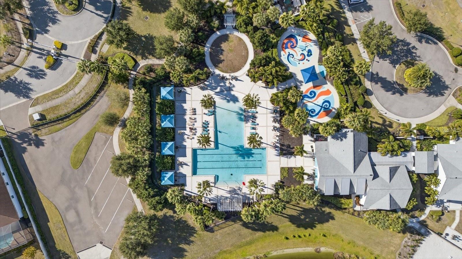 LUCAYA LAKE CLUB TWNHMS PH 2B - Residential