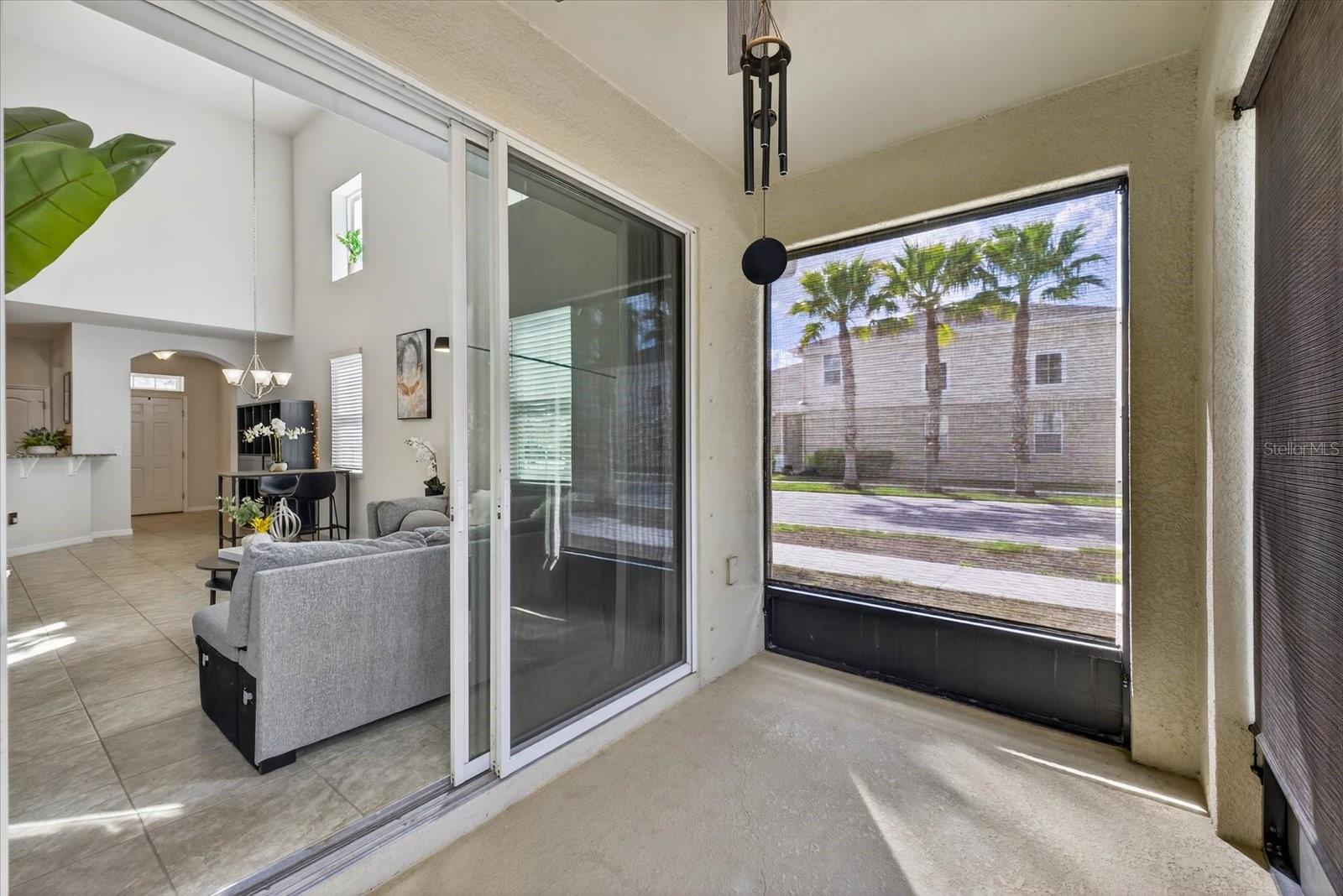 LUCAYA LAKE CLUB TWNHMS PH 2B - Residential