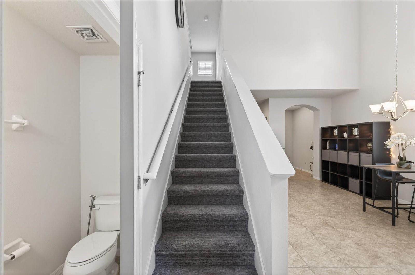 LUCAYA LAKE CLUB TWNHMS PH 2B - Residential