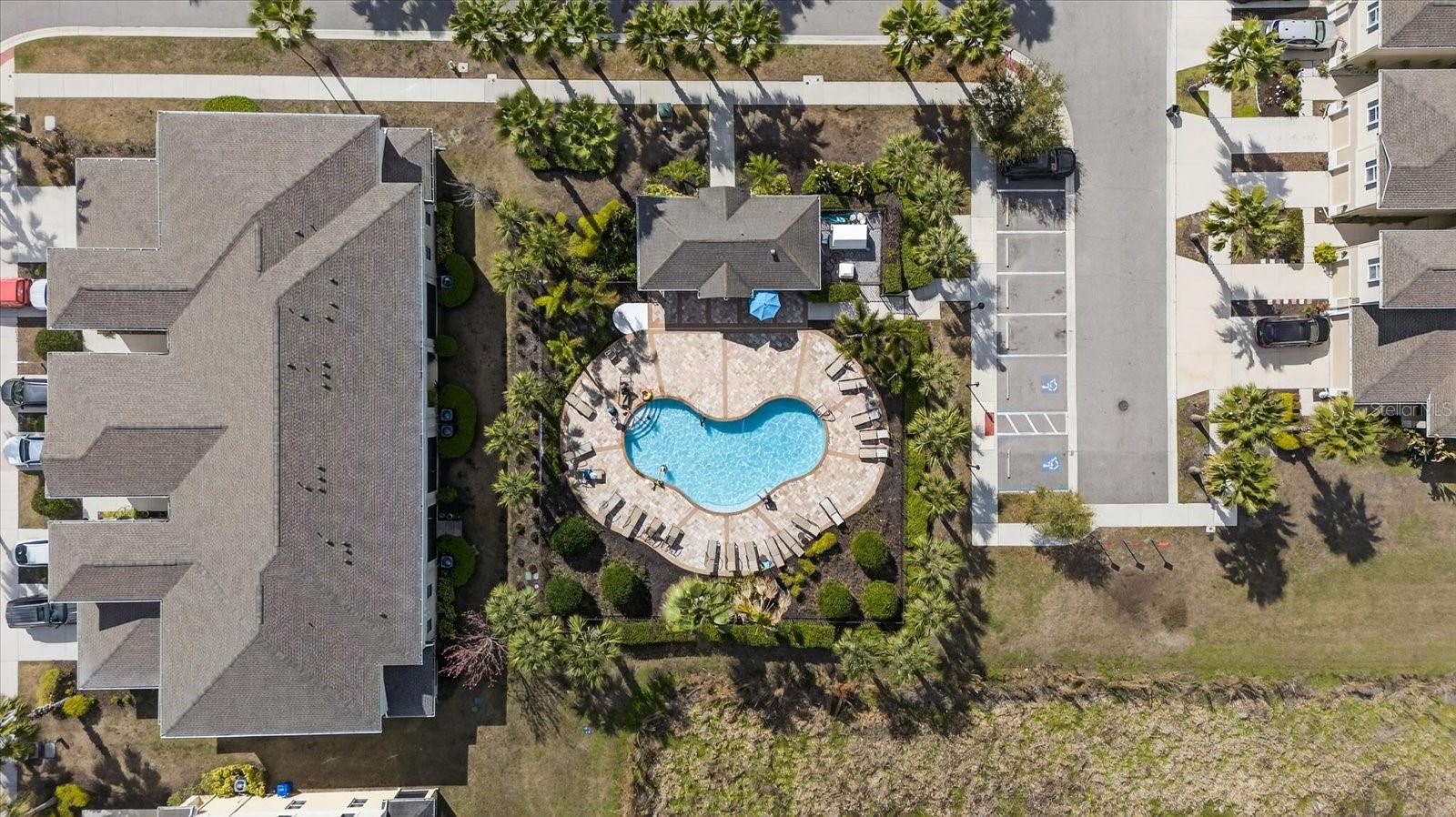 LUCAYA LAKE CLUB TWNHMS PH 2B - Residential