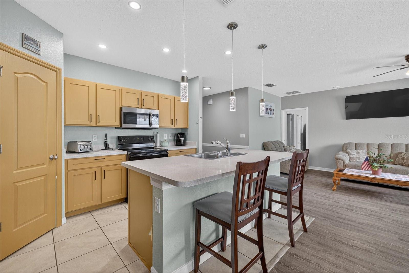 LAKES/LUCERNE PARK PH 3 - Residential