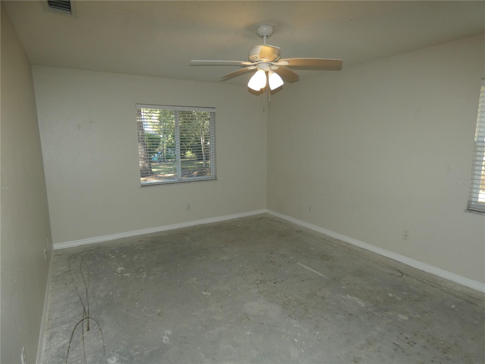 RAINBOW SPGS COUNTRY CLUB ESTATE - Residential