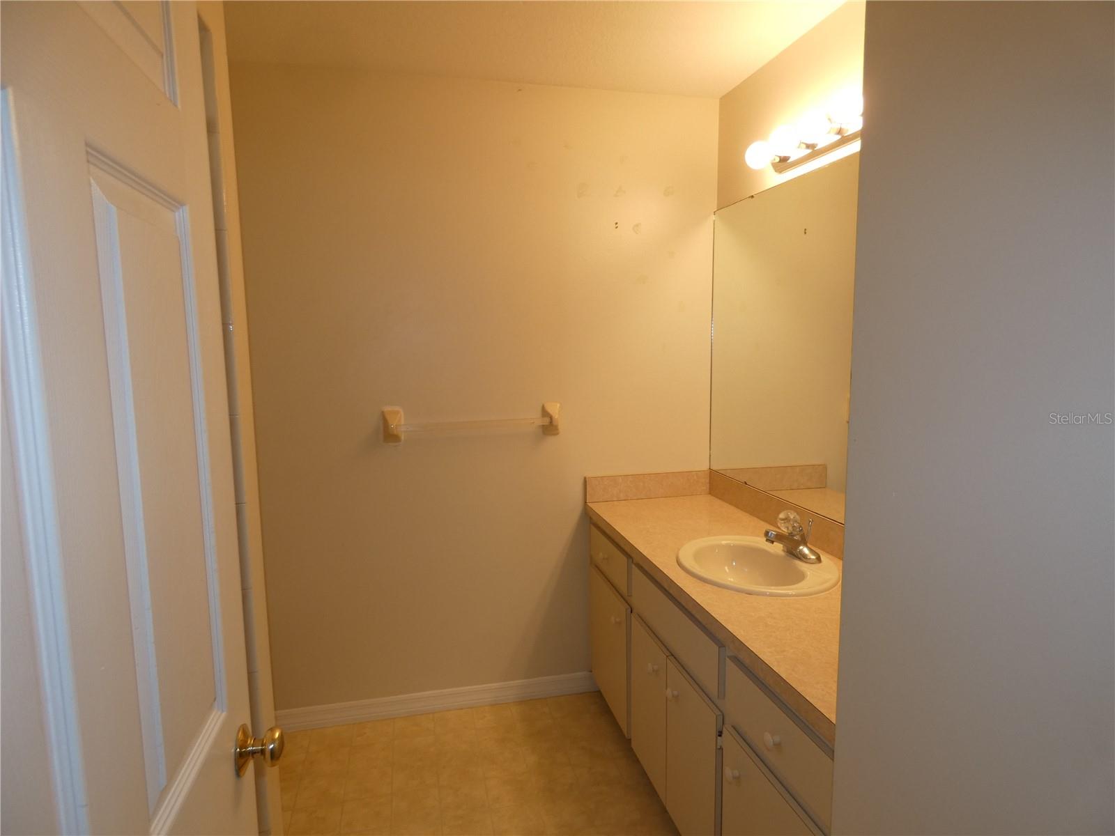 RAINBOW SPGS COUNTRY CLUB ESTATE - Residential