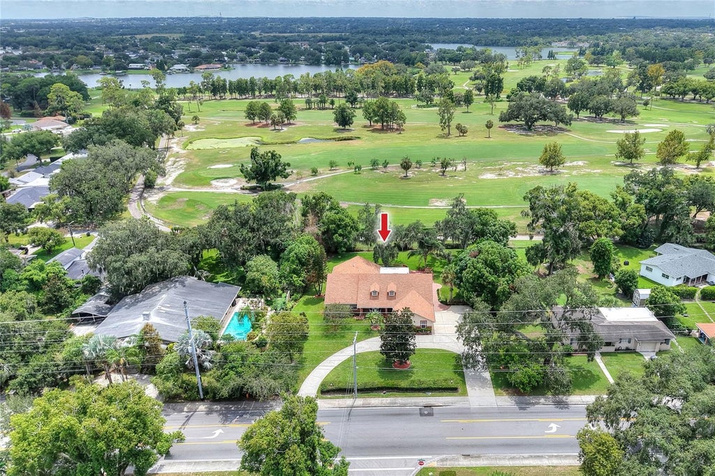 Photo of 1221 E Edgewood Dr, Lakeland, FL 33803 (MLS # L4964711)