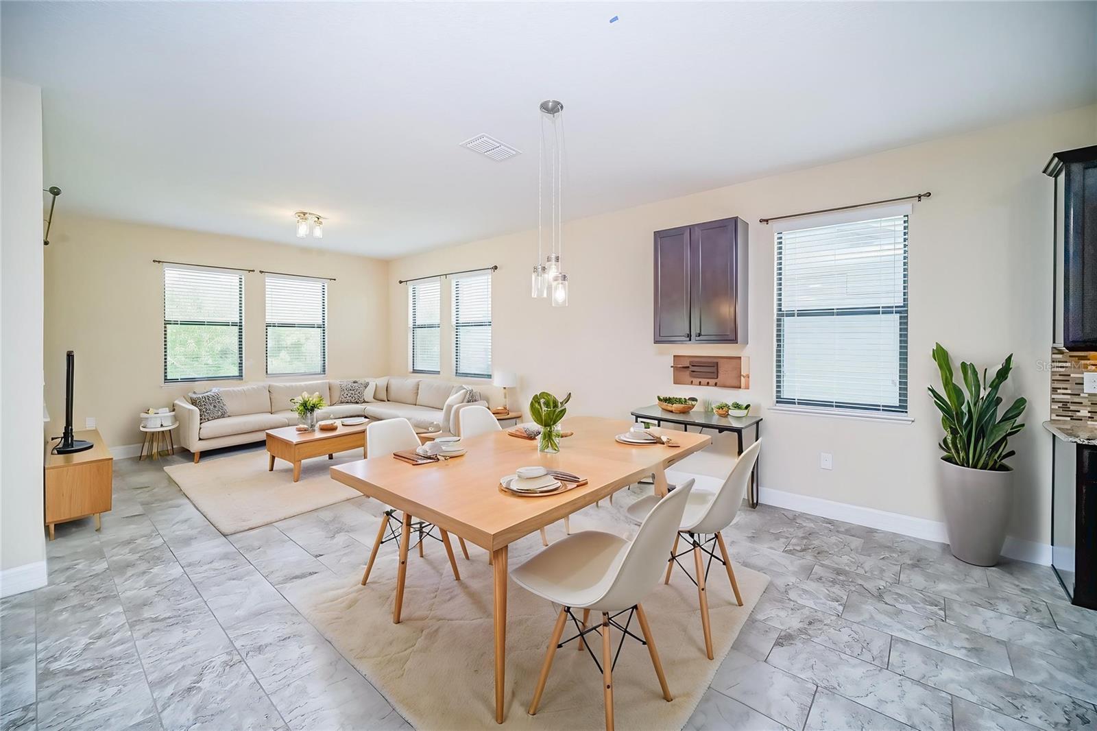 3280 SOMERSET PARK DRIVE