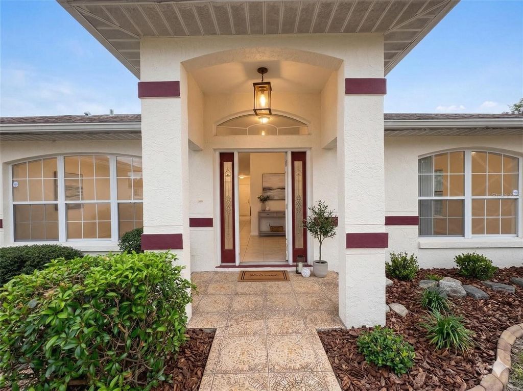 Photo of 1794 SW 161st Place, Ocala, FL 34473 (MLS # O6397707)