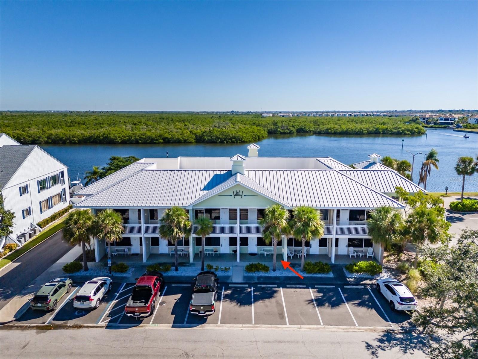 ISLAND RESORT AT MARINERS CLUB - Residential