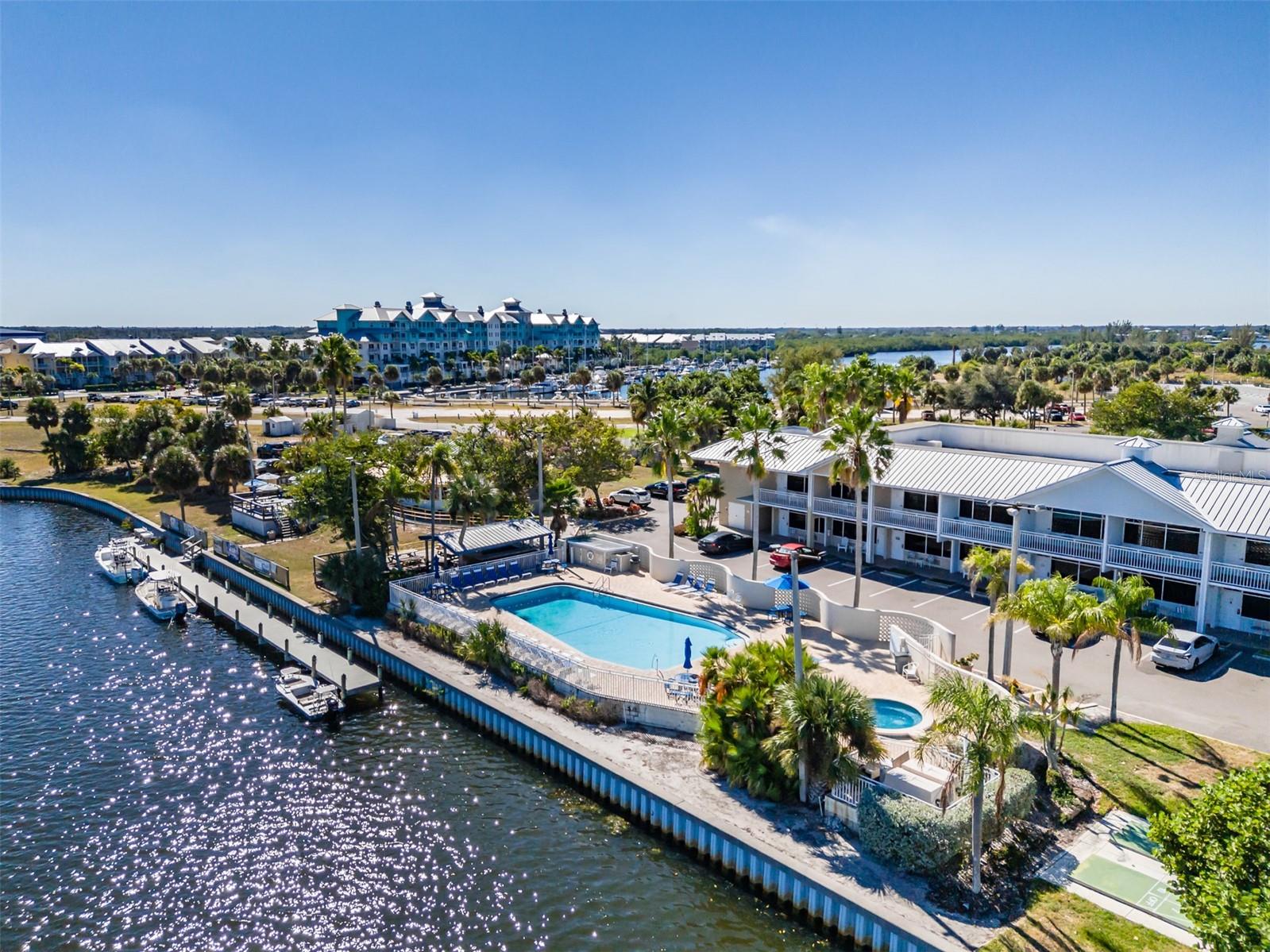 ISLAND RESORT AT MARINERS CLUB - Residential