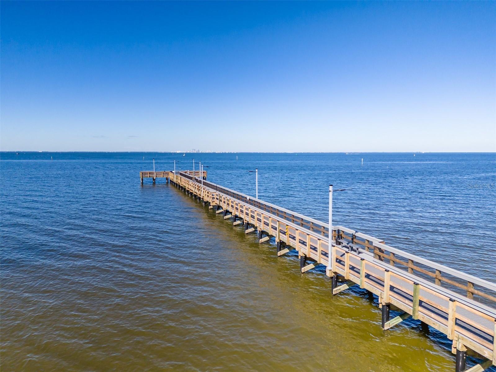 ISLAND RESORT AT MARINERS CLUB - Residential