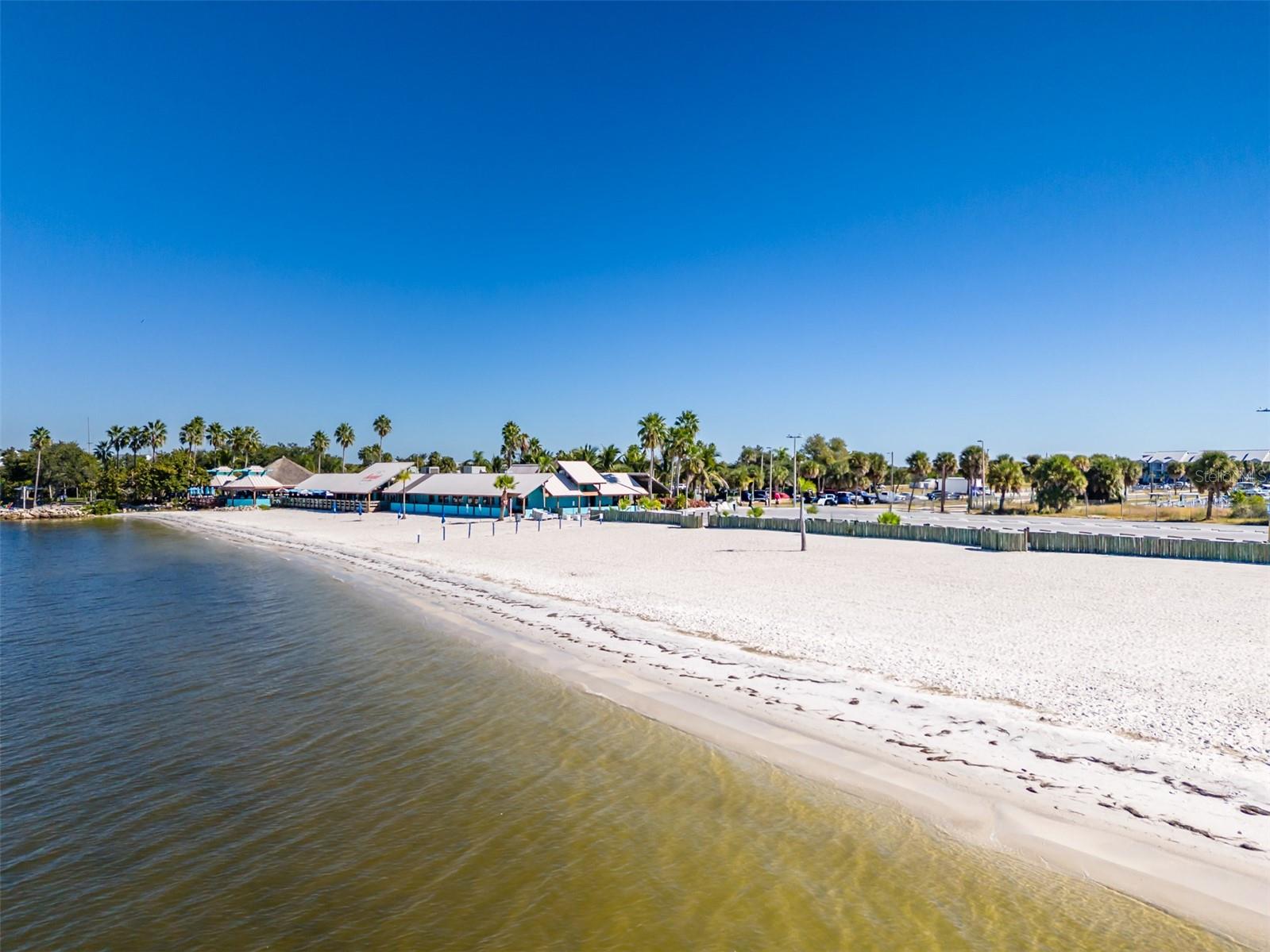 ISLAND RESORT AT MARINERS CLUB - Residential