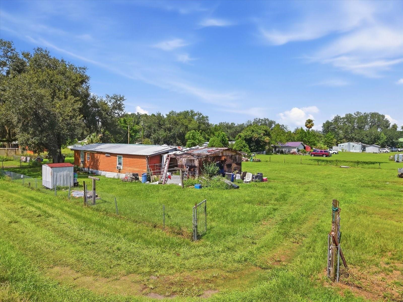 7214 BROKEN OAK DRIVE