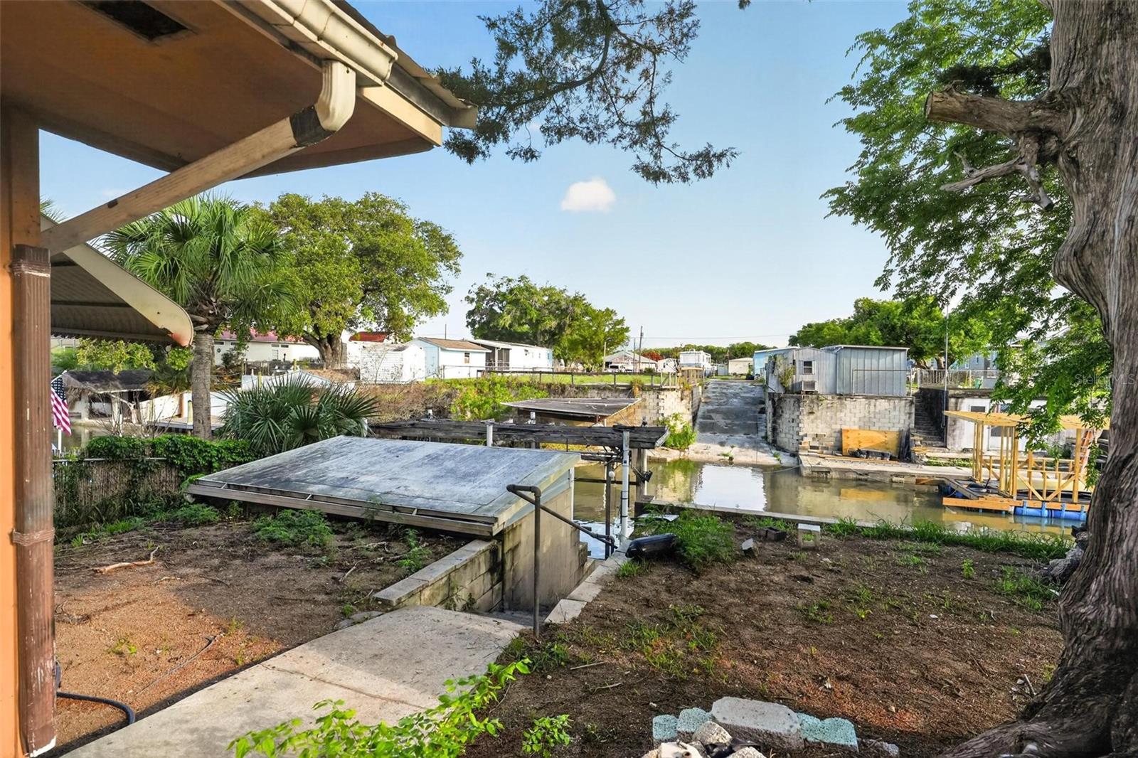 INDIAN HARBOR ESTATES UNIT 01 - Land