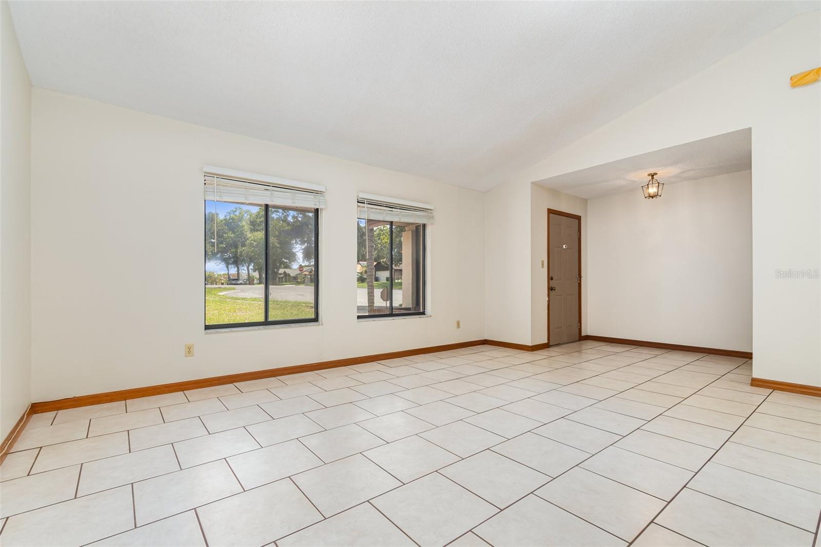 1517 JUBAL COURT