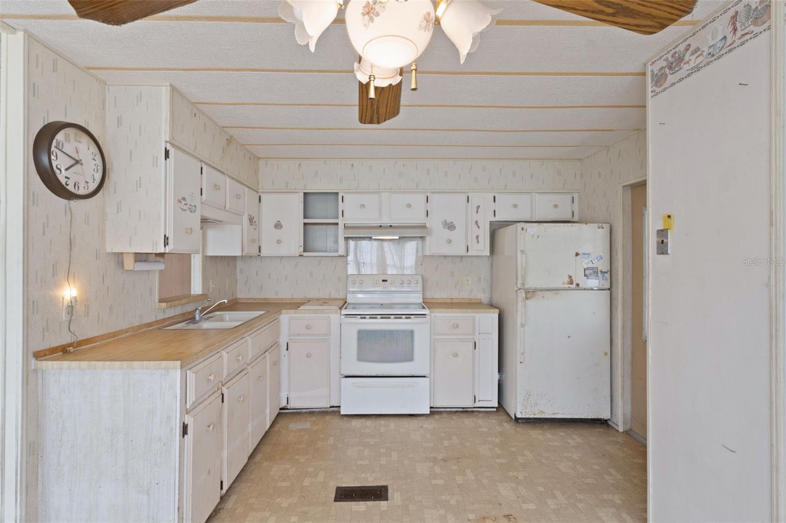 HIGH POINT MH SUB - Residential