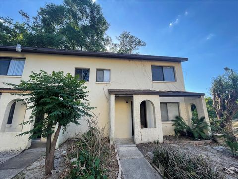 Photo of 2735 SW 35 Place #1607, Gainesville, FL 32608 (MLS # GC538852)
