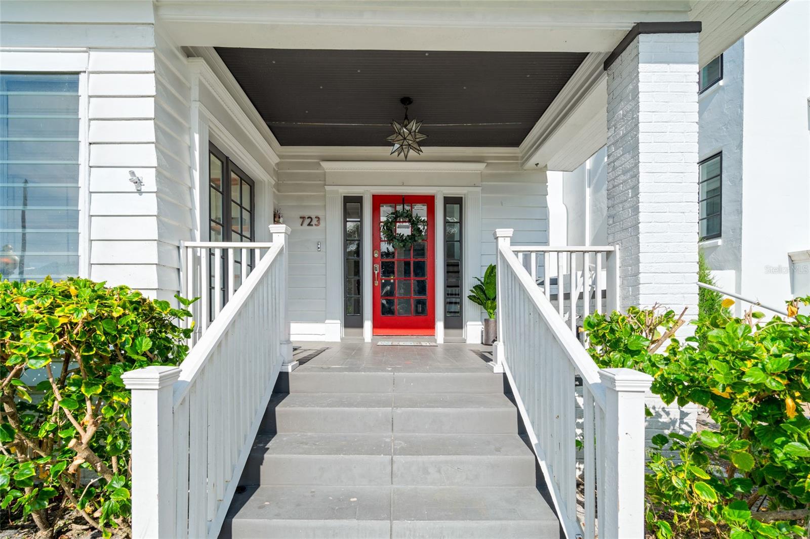 723 S BREVARD AVENUE