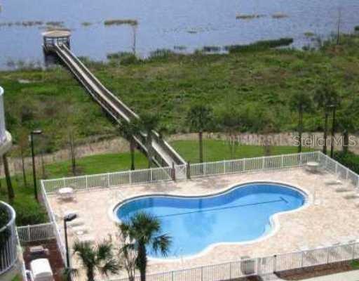 PROMENADE PH 01 - Residential Lease