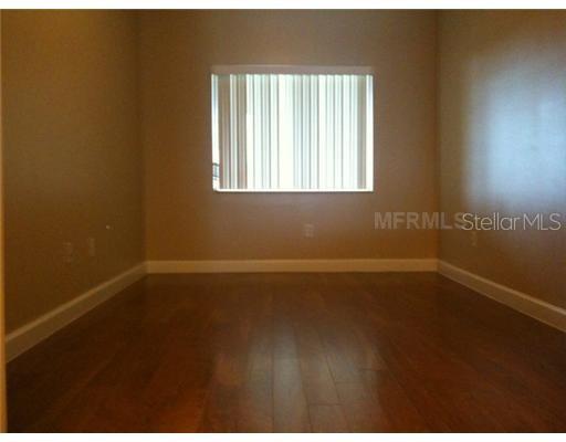PROMENADE PH 01 - Residential Lease