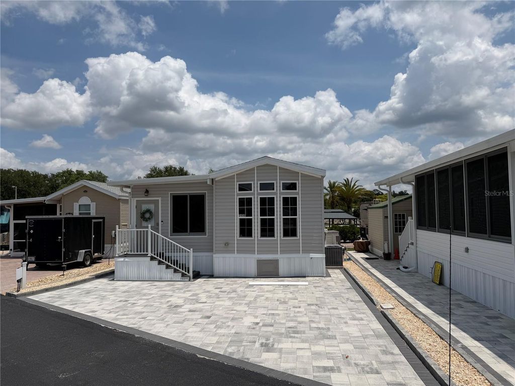 Photo of 2450 Cypress Street, Clermont, FL 34714 (MLS # G5112118)