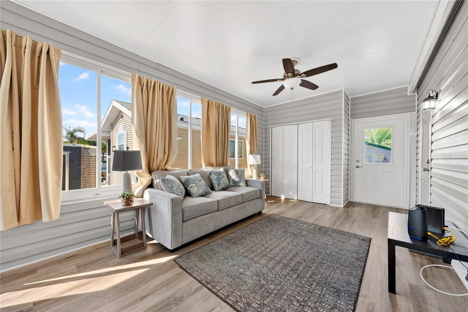ELITE RESORTS AT CITRUS VALLEY CONDOMINIUM - Residential
