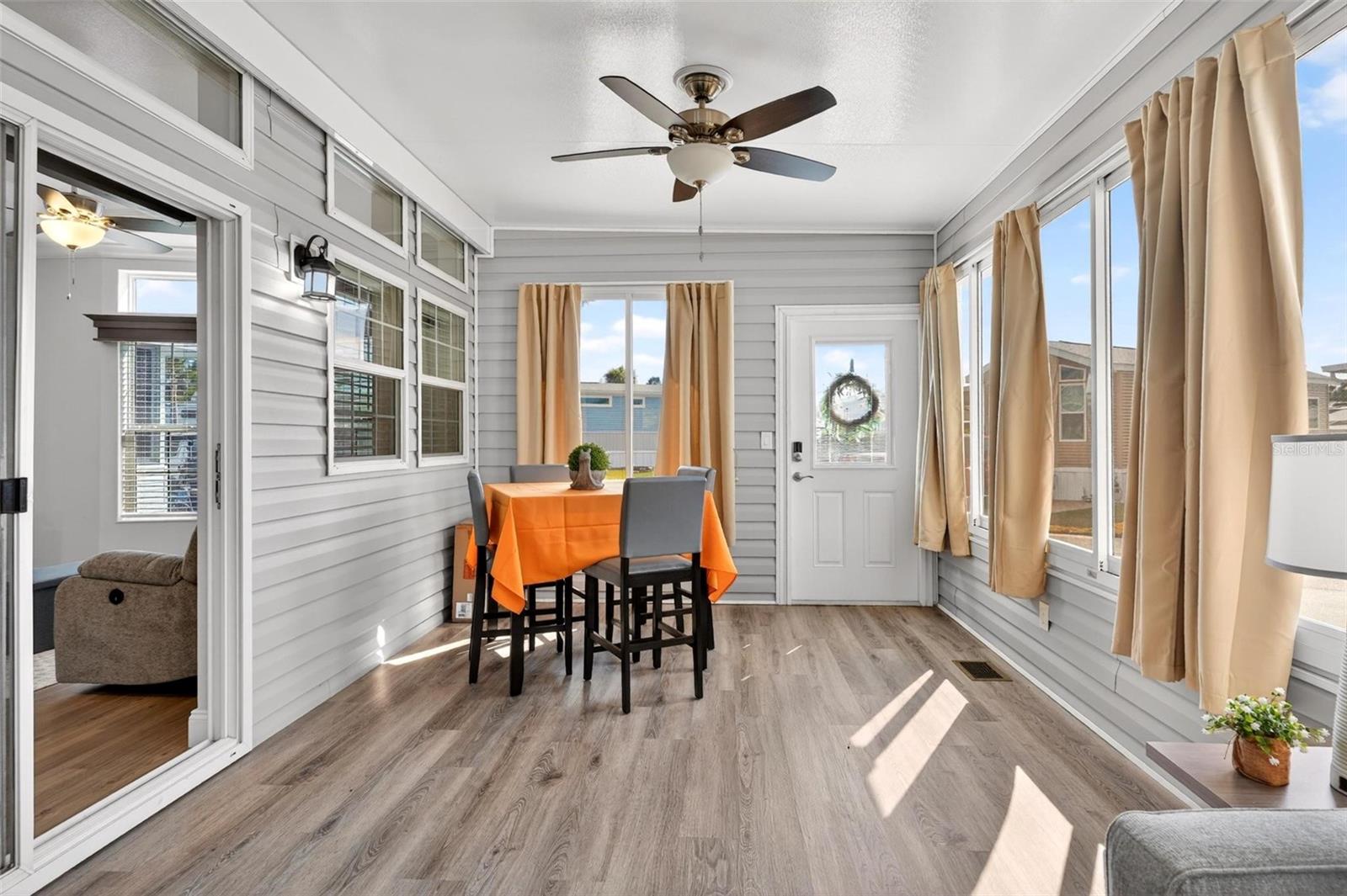 ELITE RESORTS AT CITRUS VALLEY CONDOMINIUM - Residential
