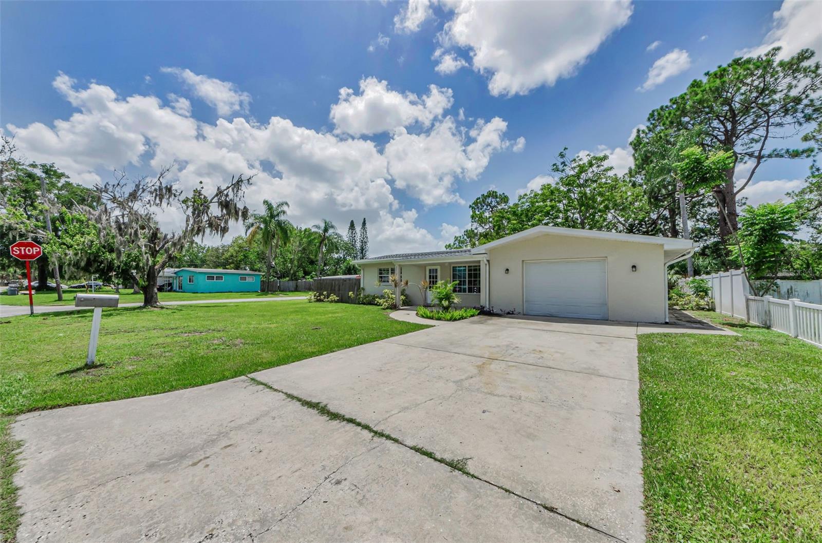 5312 DARTMOUTH ROAD