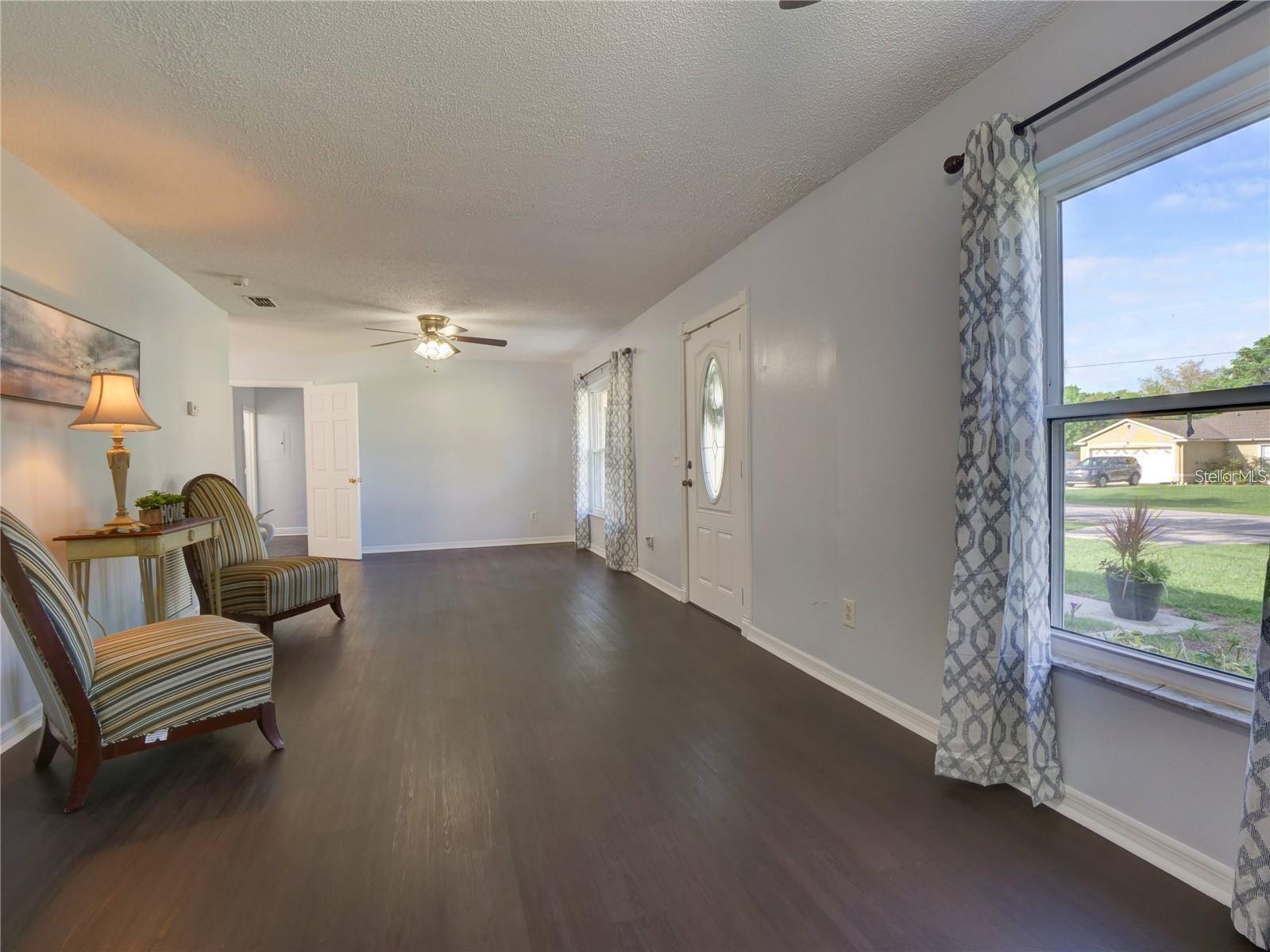 DELTONA LAKES UNIT 52 - Residential Lease