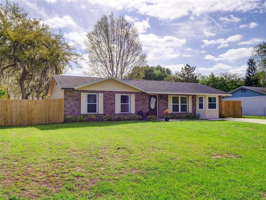Beautiful 3-bedroom, 2-bath pool home in Deltona! This well-maintained property features a fully fenced yard and an oversized backyard—perfect for outdoor living and pets. Enjoy your own private pool with pool maintenance included in the rent for hassle-free enjoyment. With no HOA, you’ll appreciate added flexibility and convenience. Located near I-4 for easy access to Downtown Orlando, Daytona Beach, shopping, and dining. Don’t miss this opportunity to live in a comfortable, pet-friendly home in a prime location! Apply today:https://apply.link/mL_k0nY